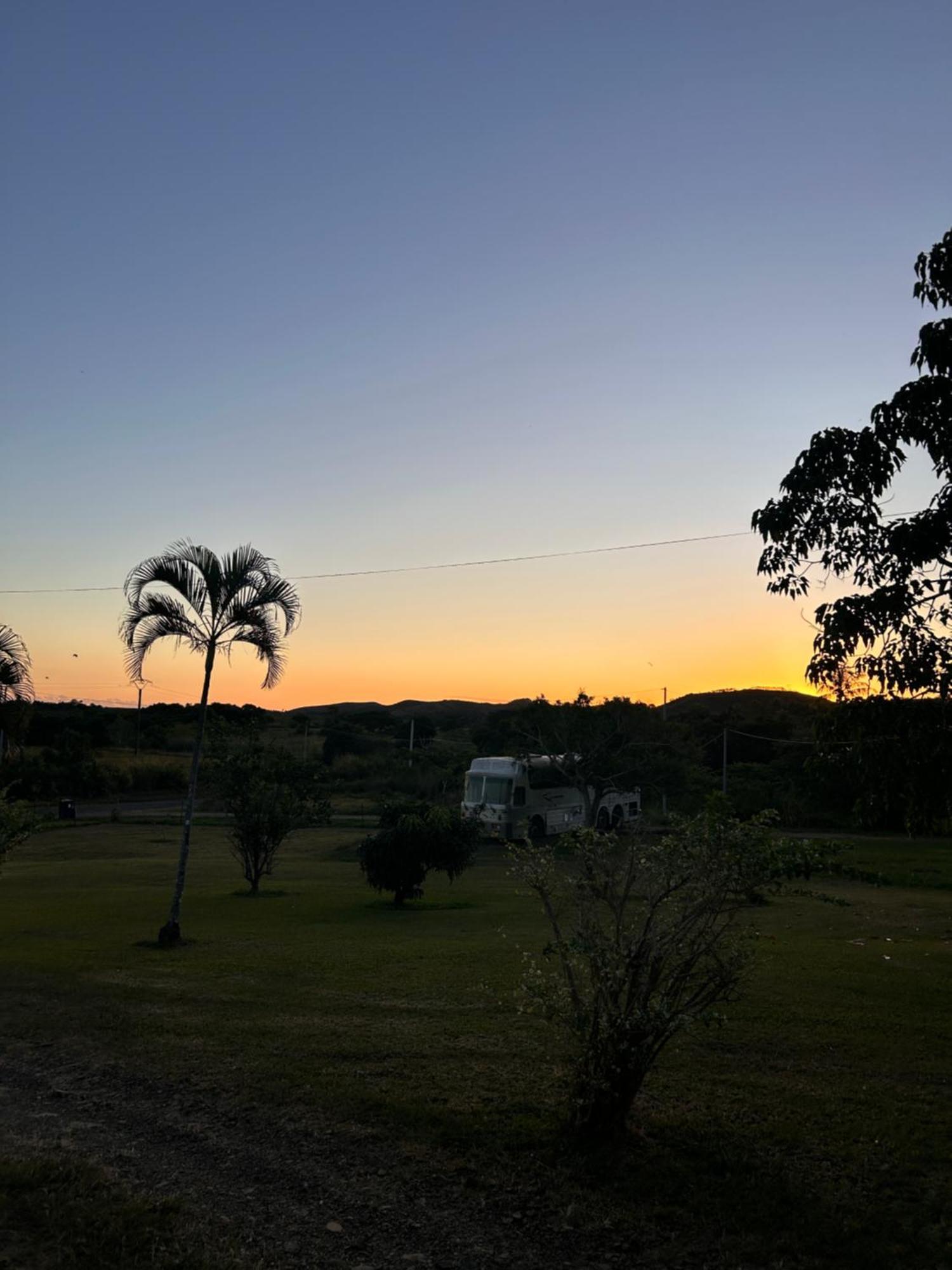 La Piaule De Nessadiou Villa Bourail Luaran gambar